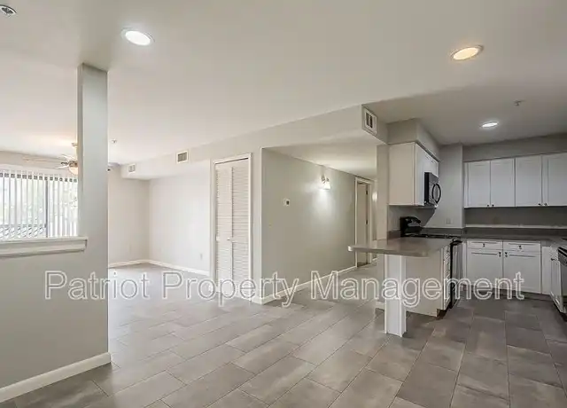 Property at 1005 E 8th St #2007, Tempe, AZ, 85281, 4 beds, 2 baths, [object Object]
