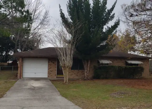 Property at 805 Maple Ave, Fruitland Park, FL, 34731, 3 beds, 1.5 baths, [object Object]