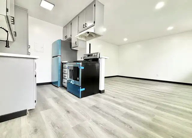 Property at 8204 Langdon Ave Unit 10, Van Nuys, CA, 91406, 1 bed, 1 bath, [object Object]