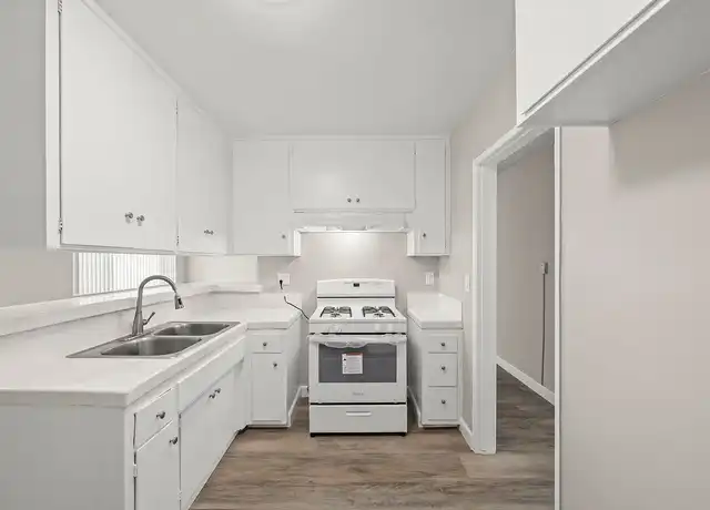 Property at 13627 - 13637 1/2 Lemoli Ave - 13627 Lemoli Ave, Hawthorne, CA, 90250, 2 beds, 1 bath, [object Object]