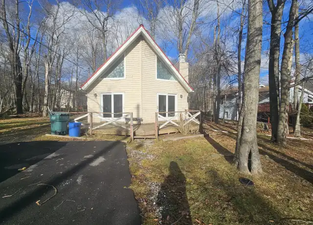 Property at 1392 Maywood Dr, Tobyhanna, PA, 18466, 3 beds, 1 bath, [object Object]