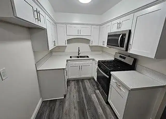 Property at 5447 Norwalk Blvd, Whittier, CA, 90601, 1 bed, 1 bath, [object Object]