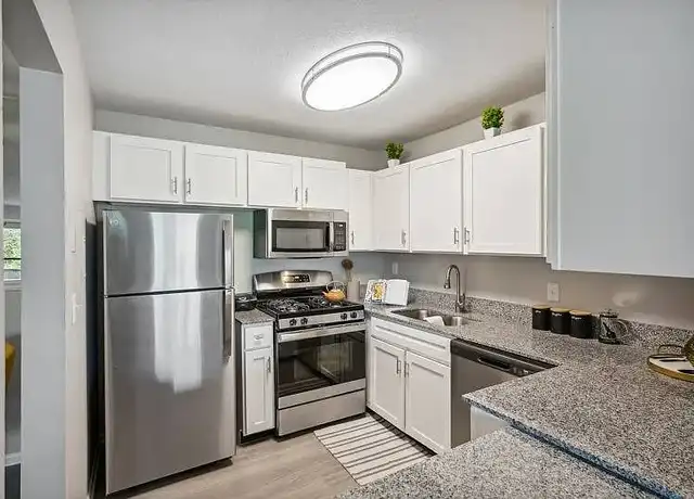 Property at ReNew PARKone - 301 Shelard Pkwy, Minneapolis, MN, 55426, 1 bed, 1 bath, [object Object]