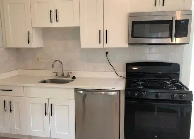 Property at 128 Glenville Ave, Allston, MA, 02134, 3 beds, 2 baths, [object Object]