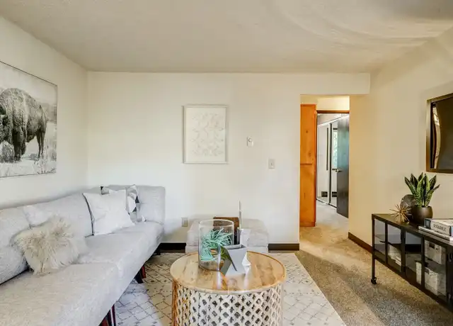 Property at Cedar Crest Apartments - 3230 Pringle Rd SE, Salem, OR, 97302, 1-2 bed, 1 bath, [object Object]