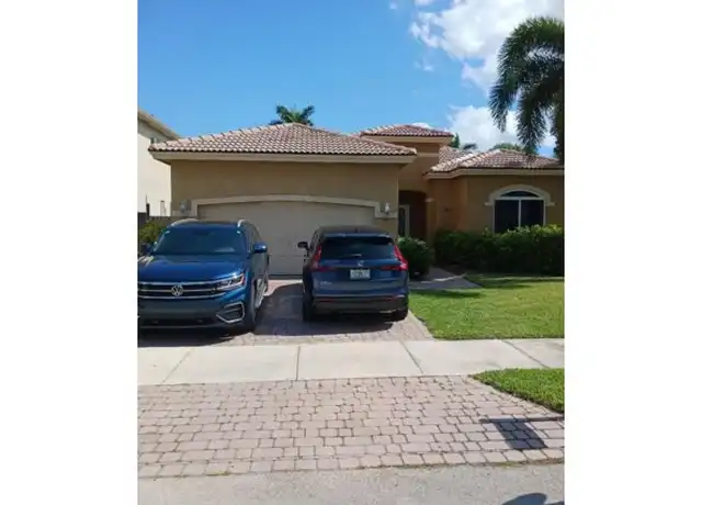 Property at 1477 SE 22nd Ln, Homestead, FL, 33035, 3 beds, 2 baths, [object Object]