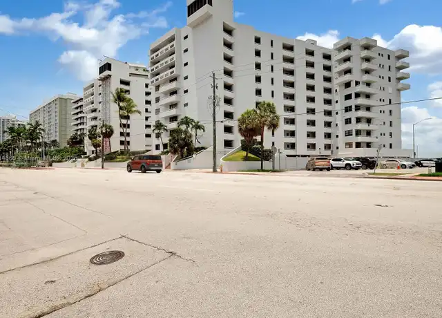 Property at 6830 Indian Creek Dr Unit 7E, Miami Beach, FL, 33141, 2 beds, 2 baths, [object Object]