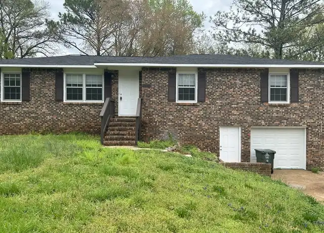 Property at 2620 Thornhill Rd NW, Huntsville, AL, 35810, 3 beds, 3 baths, [object Object]
