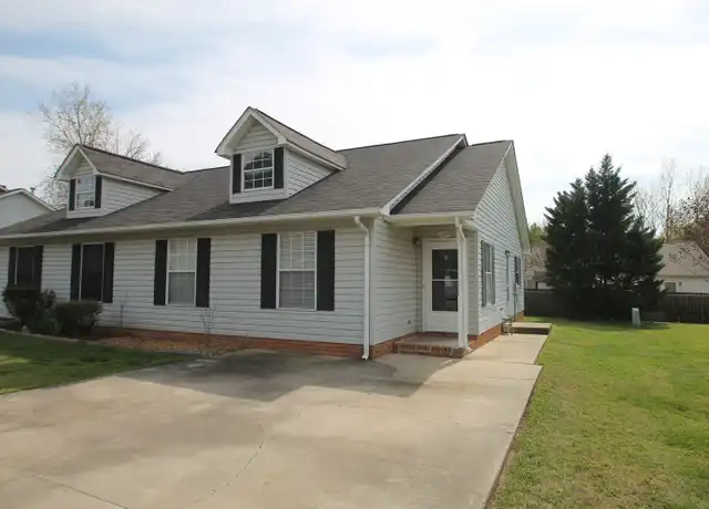 Property at 1077 Farm Pond Ln, Rock Hill, SC, 29732, 2 beds, 2 baths, [object Object]