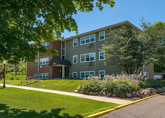 Property at Minikahda Court Apartments - 3504 Minikahda Ct, St Louis Park, MN, 55416, 0 beds, 1 bath, [object Object]