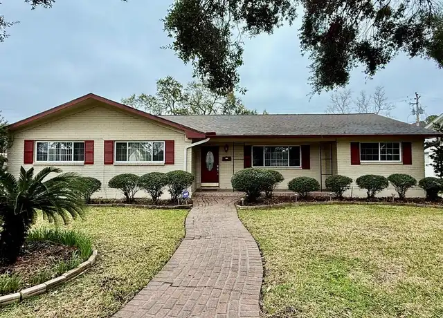 Property at 5215 Cheena Dr, Houston, TX, 77096, 4 beds, 3 baths, [object Object]