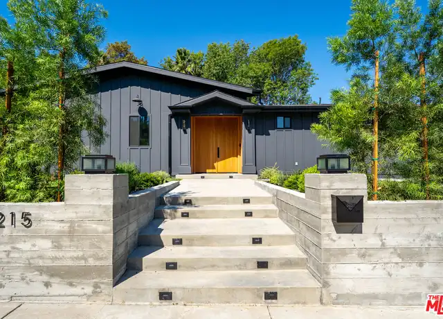 Property at 20215 Lorenzana Dr, Woodland Hills, CA, 91364, 4 beds, 4.5 baths, [object Object]