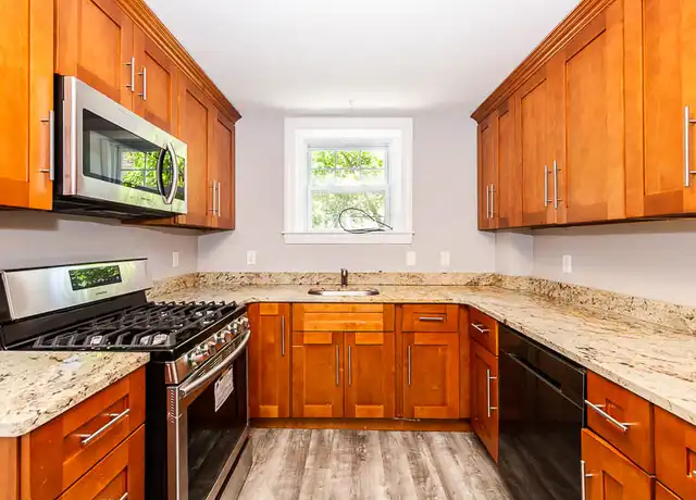 Property at 10 Myrtle Ave Unit 1, Winthrop, MA, 02152, 2 beds, 1 bath, [object Object]