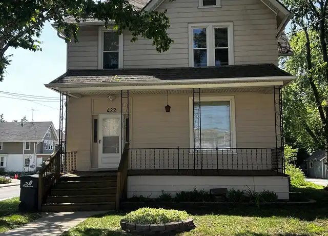Property at 422 Maple Ave Unit 3, Waukesha, WI, 53186, 1 bed, 1 bath, [object Object]