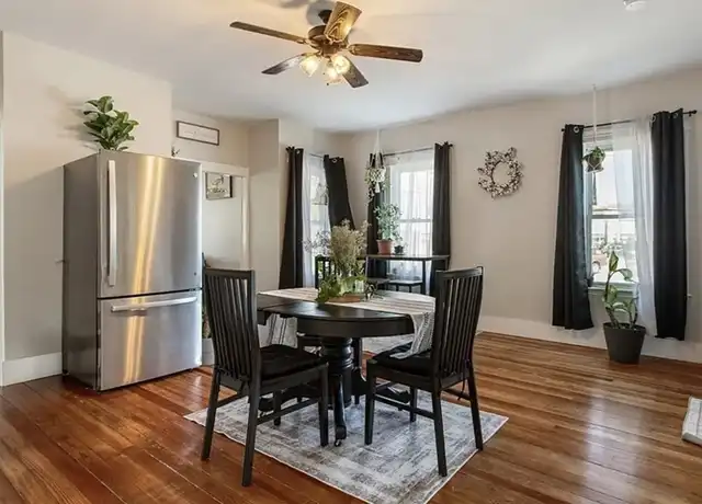 Property at 1037 Cove Rd Unit 1, New Bedford, MA, 02744, 3 beds, 1 bath, [object Object]