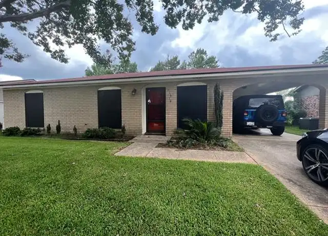 Property at 3518 Holiday Pl, Bossier City, LA, 71112, 3 beds, 1.5 baths, [object Object]