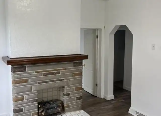 Property at 54 Frazier Ave, Mc Kees Rocks, PA, 15136, 2 beds, 1 bath, [object Object]