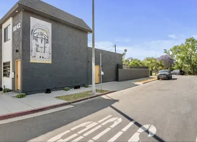 Property at 8625 Melvil St Unit 8642, Los Angeles, CA, 90034, 1 bed, 1 bath, [object Object]