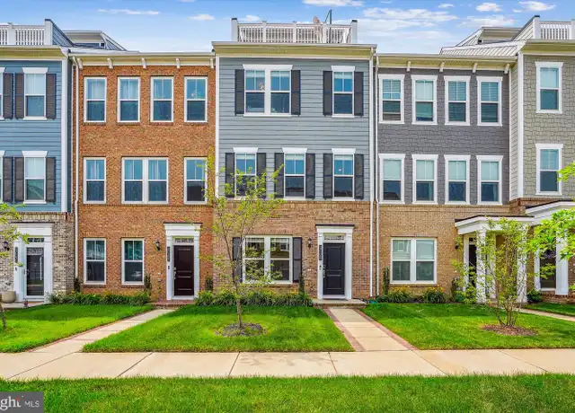 Property at 17155 Cumberland Height Dr, Dumfries, VA, 22026, 4 beds, 3.5 baths, [object Object]