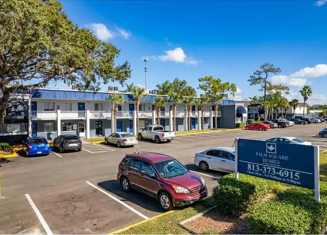 Photo of 102 E 122nd Ave, Tampa, FL 33612