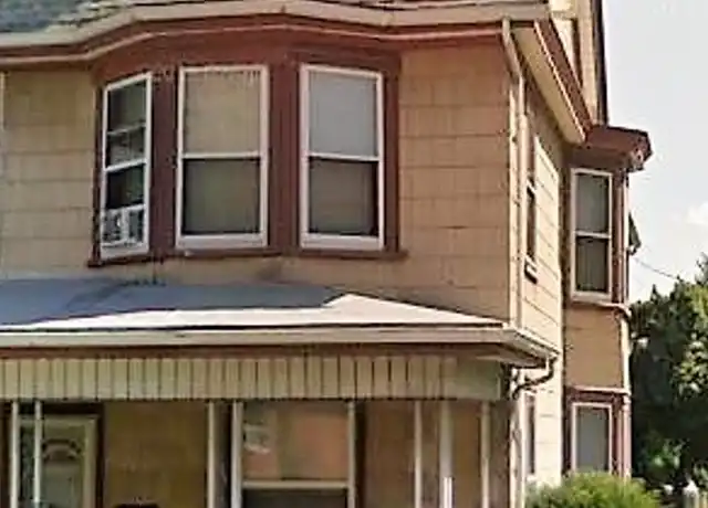 Property at 146 S 5th Ave, Lebanon, PA, 17042, 4 beds, 2 baths, [object Object]