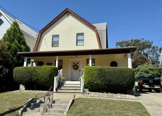 Property at 304 Lareine Ave #2, Bradley Beach, NJ, 07720, 2 beds, 1 bath, [object Object]