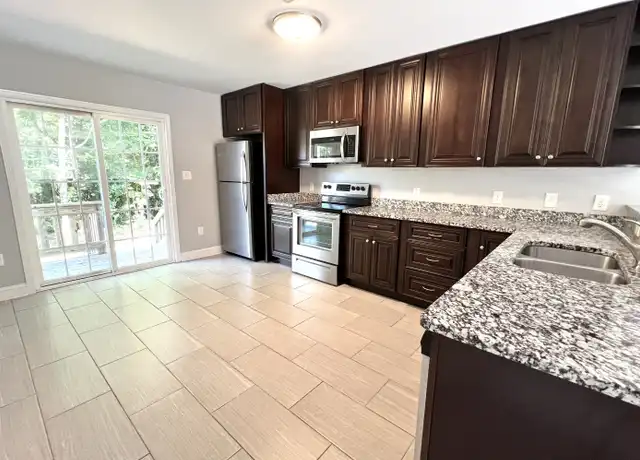 Property at 432 Central Dr NW, Concord, NC, 28027, 2 beds, 1.5 baths, [object Object]