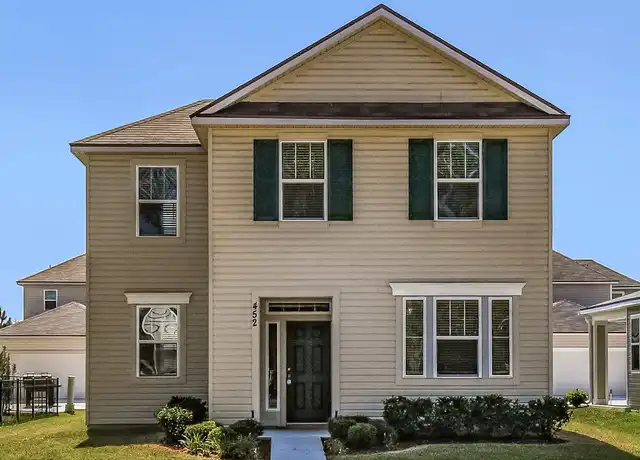 Property at 452 Vineyard Ln, Orange Park, FL, 32073, 4 beds, 2.5 baths, [object Object]