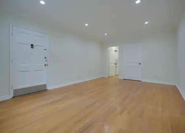 Property at 2807 Saint George St Unit 2813-1, Los Angeles, CA, 90027, 1 bed, 1 bath, [object Object]