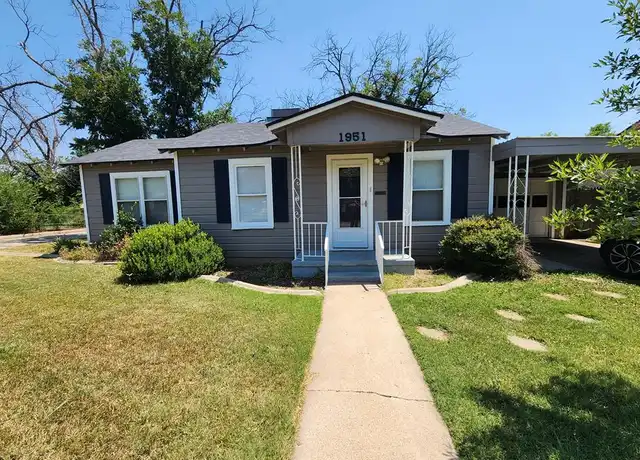 Property at 1951 W Twohig Ave, San Angelo, TX, 76901, 2 beds, 2 baths, [object Object]