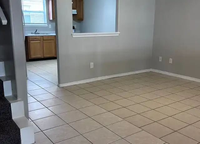 Property at 2316 Elisa Ln Unit 2316-05, Edinburg, TX, 78541, 1 bed, 1 bath, [object Object]