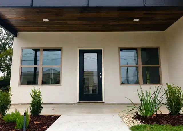 Property at 306 S Oak St Unit B, Hammond, LA, 70403, 2 beds, 2 baths, [object Object]