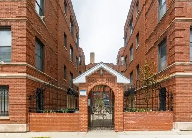Property at 6949 S Oglesby Ave Unit 2352-3W, Chicago, IL, 60649, 1 bed, 1 bath, [object Object]