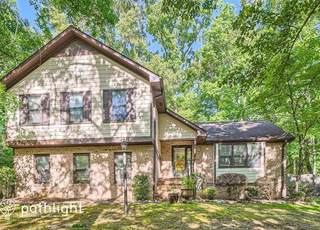 Photo of 775 Wickerberry Knls, Roswell, GA 30075