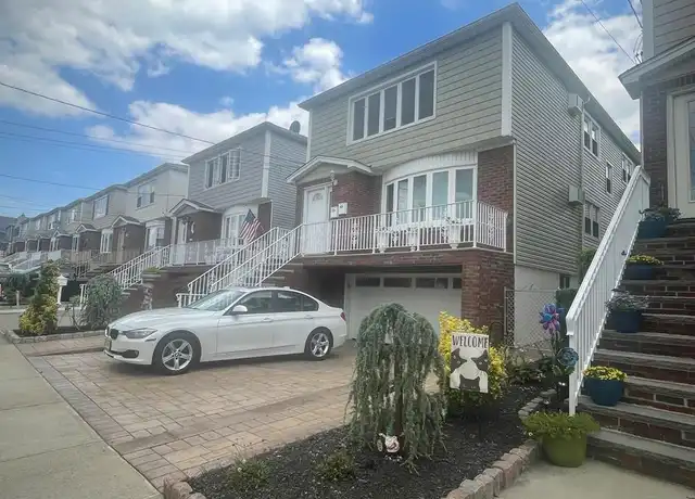 Property at 504 Davis Ave Unit 2, Kearny, NJ, 07032, 2 beds, 1.5 baths, [object Object]