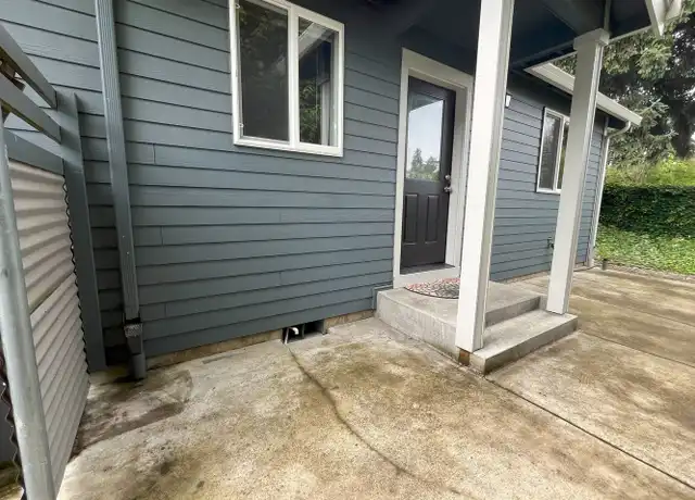 Property at 6021 SE 48th Ave Unit B, Portland, OR, 97206, 2 beds, 1 bath, [object Object]