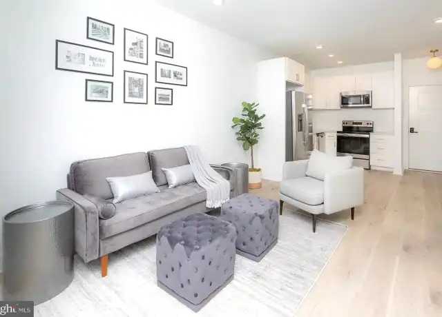 Property at 1702 Light St Unit 402, Baltimore, MD, 21230, 2 beds, 2 baths, [object Object]