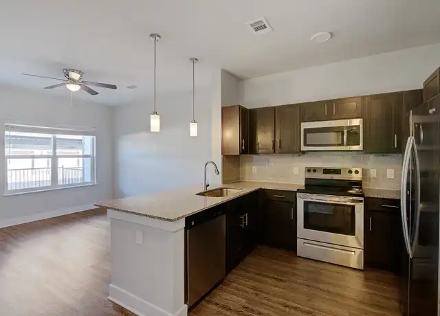 Property at 25500 Westheimer Pkwy Unit 3107, Katy, TX, 77494, 1 bed, 1 bath, [object Object]