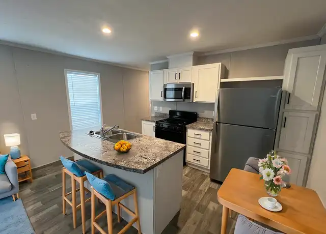 Property at 38058 Pardo Dr Unit 396, Clinton Twp, MI, 48038, 3 beds, 2 baths, [object Object]