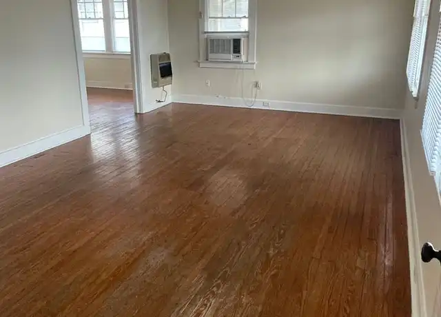 Property at 1020 Short St, New Orleans, LA, 70118, 2 beds, 1 bath, [object Object]