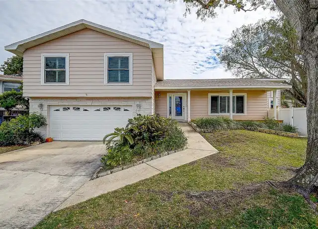 Property at 12430 81st Pl, Seminole, FL, 33772, 3 beds, 2.5 baths, [object Object]