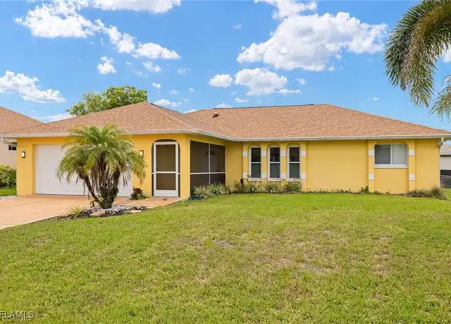 Property at 132 SE 4th St, Cape Coral, FL, 33990, 3 beds, 2 baths, [object Object]