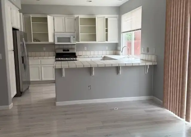 Property at 553 Hibiscus Dr, South San Francisco, CA, 94080, 4 beds, 2.5 baths, [object Object]