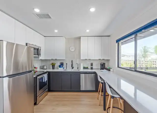 Property at Biltmore Bungalows - 4406 N 14th St, Phoenix, AZ, 85014, 2 beds, 1 bath, [object Object]