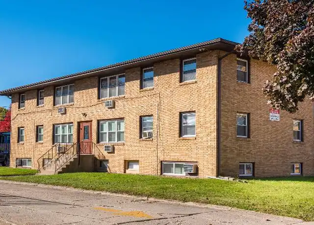 Property at 806 Greenbrier Rd, DeKalb, IL, 60115, 2 beds, 1 bath, [object Object]