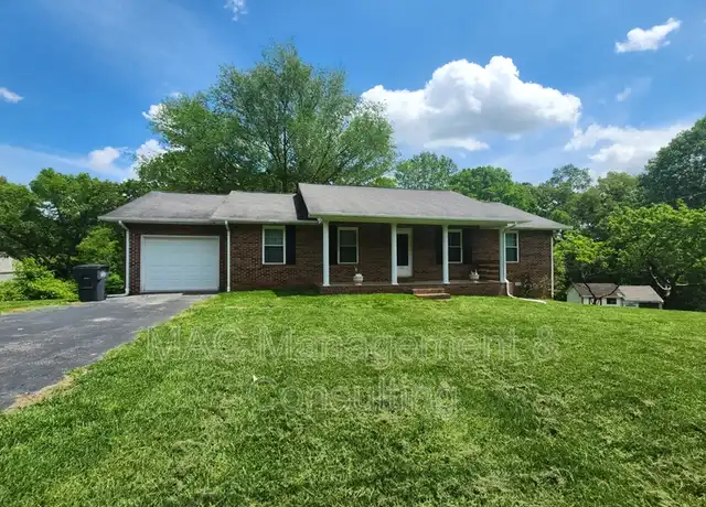 Property at 1606 Brookdale Ave, Cookeville, TN, 38506, 3 beds, 2 baths, [object Object]