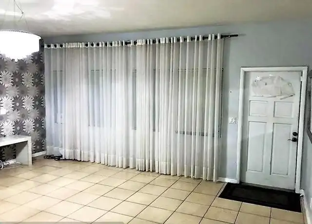 Property at 426 NE 25th Ave, Boynton Beach, FL, 33435, 3 beds, 2 baths, [object Object]