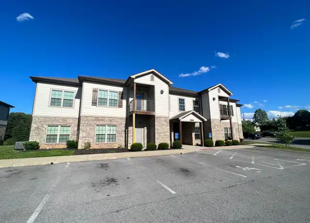 Property at 113 Middle Bridge Stub Rd Unit 221, Bowling Green, KY, 42103, 2 beds, 2 baths, [object Object]
