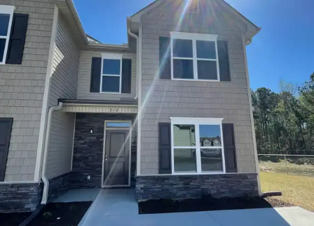 Property at 312 Glenellen Loop Rd, Midway Park, NC, 28544, 2 beds, 2.5 baths, [object Object]