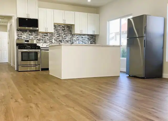Property at 3933 Arlington Ave, Los Angeles, CA, 90008, 2 beds, 2 baths, [object Object]